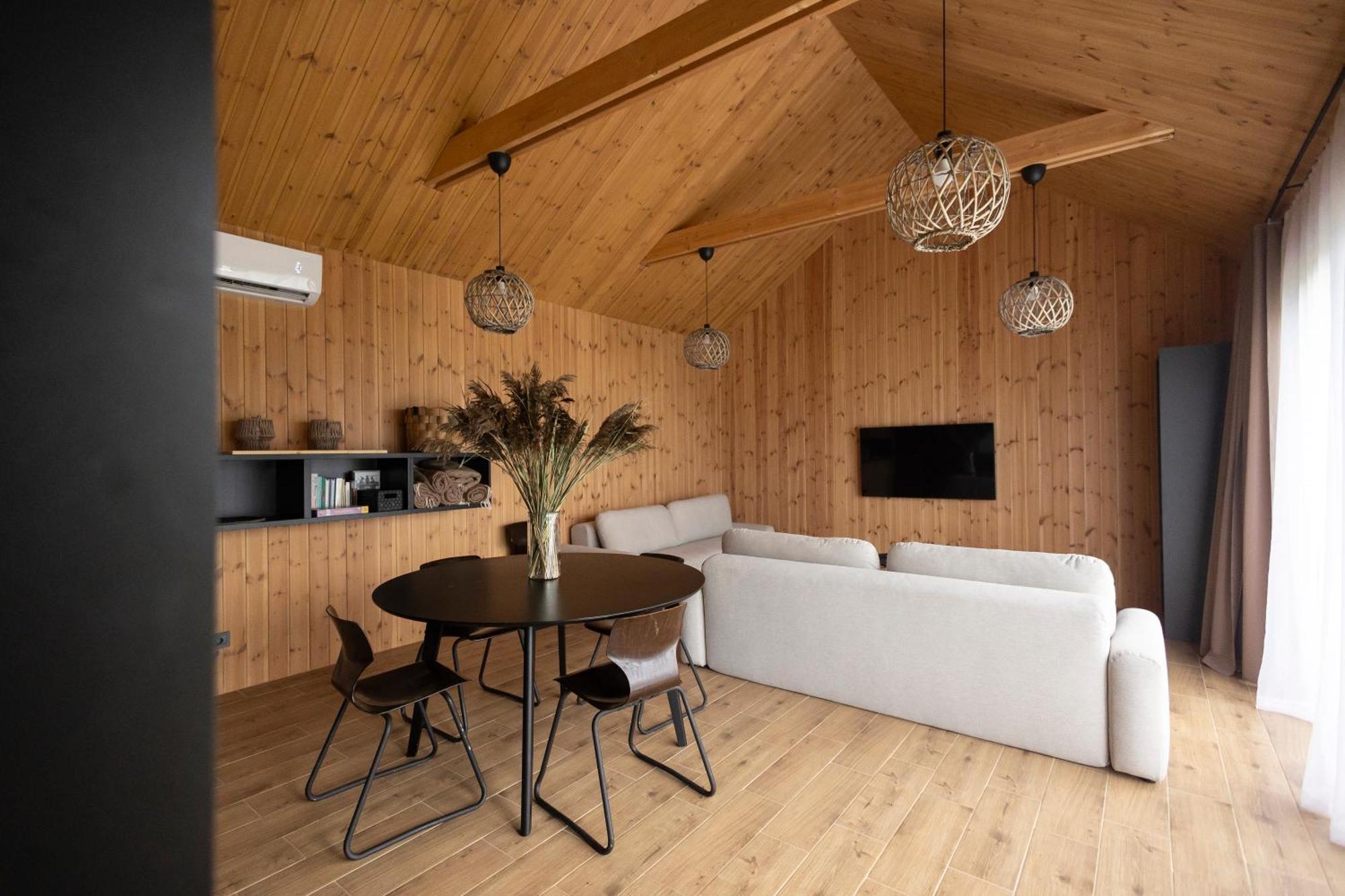 Viesuli Village Villas Saraiķi 部屋 写真