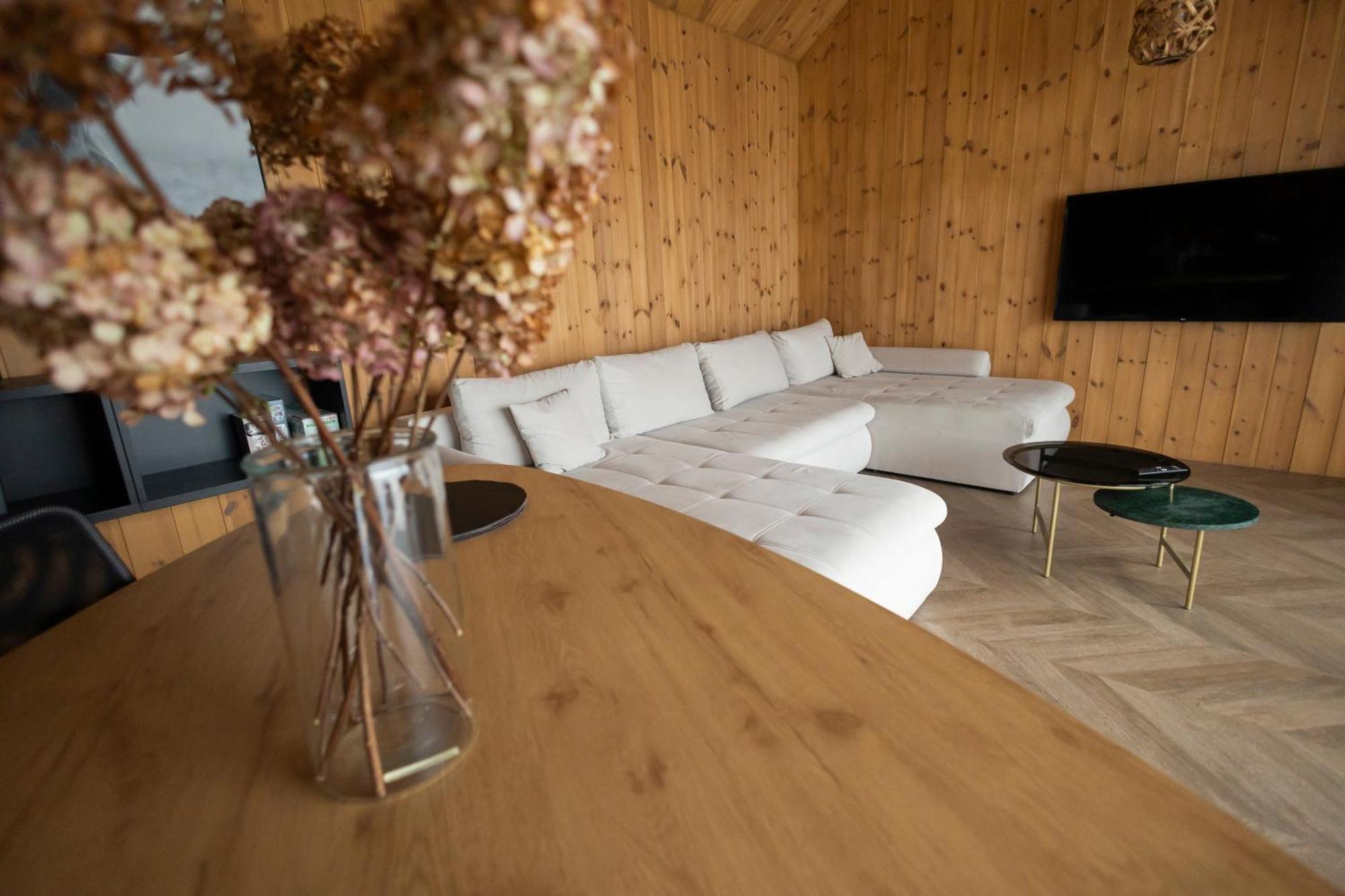 Viesuli Village Villas Saraiķi 部屋 写真